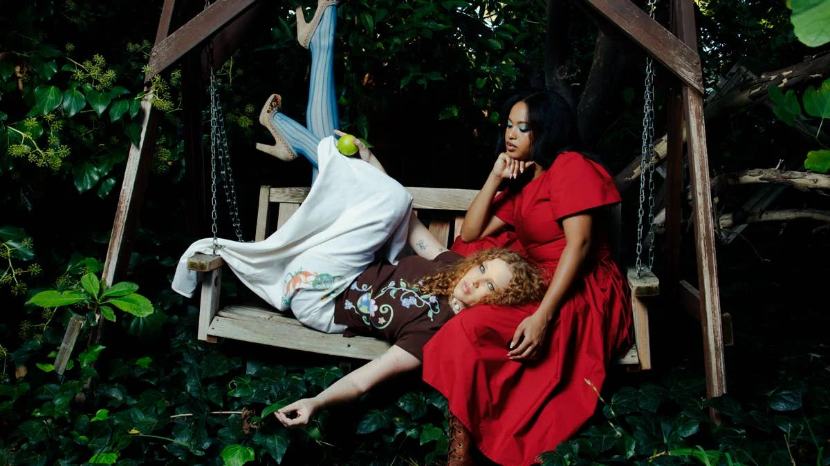 Exploring Fashion's 'Niche Cool Girl' Trend