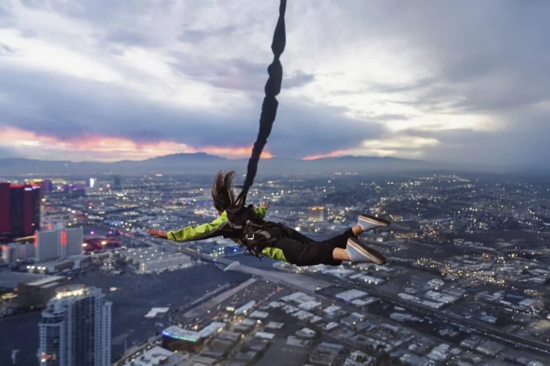 Skyjump at The STRAT