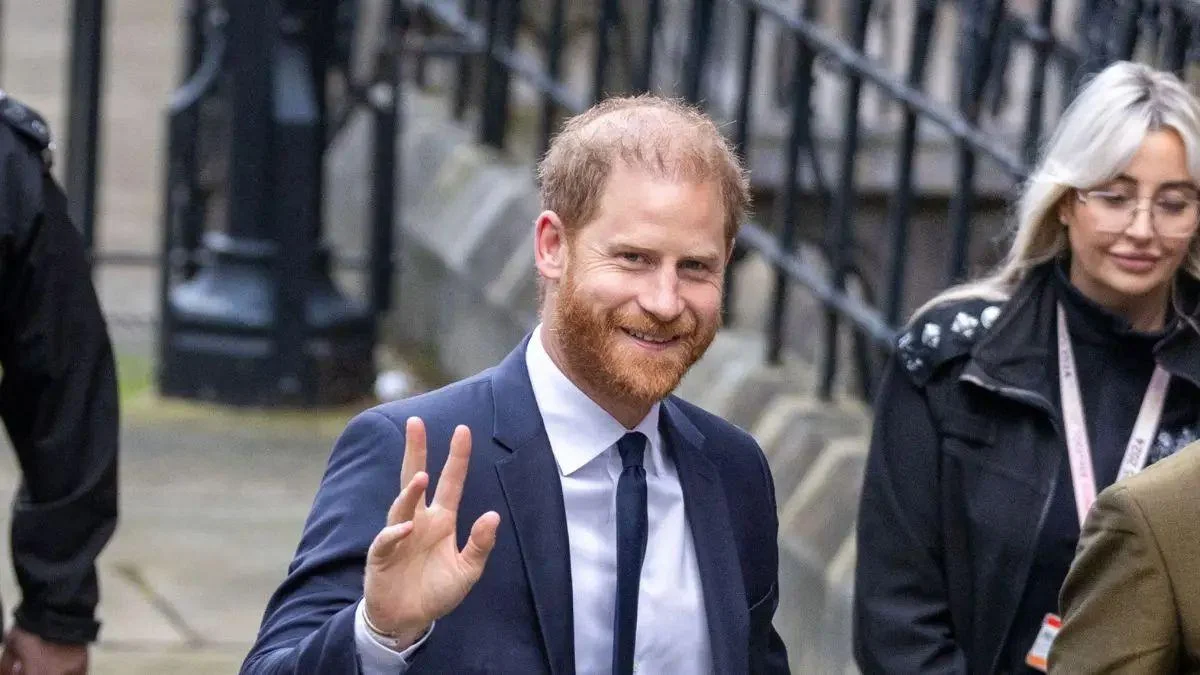 Photo of Prince Harry wants to keep his family 'safe' after losing the right to automatic, taxpayer police protection in the U.K. 