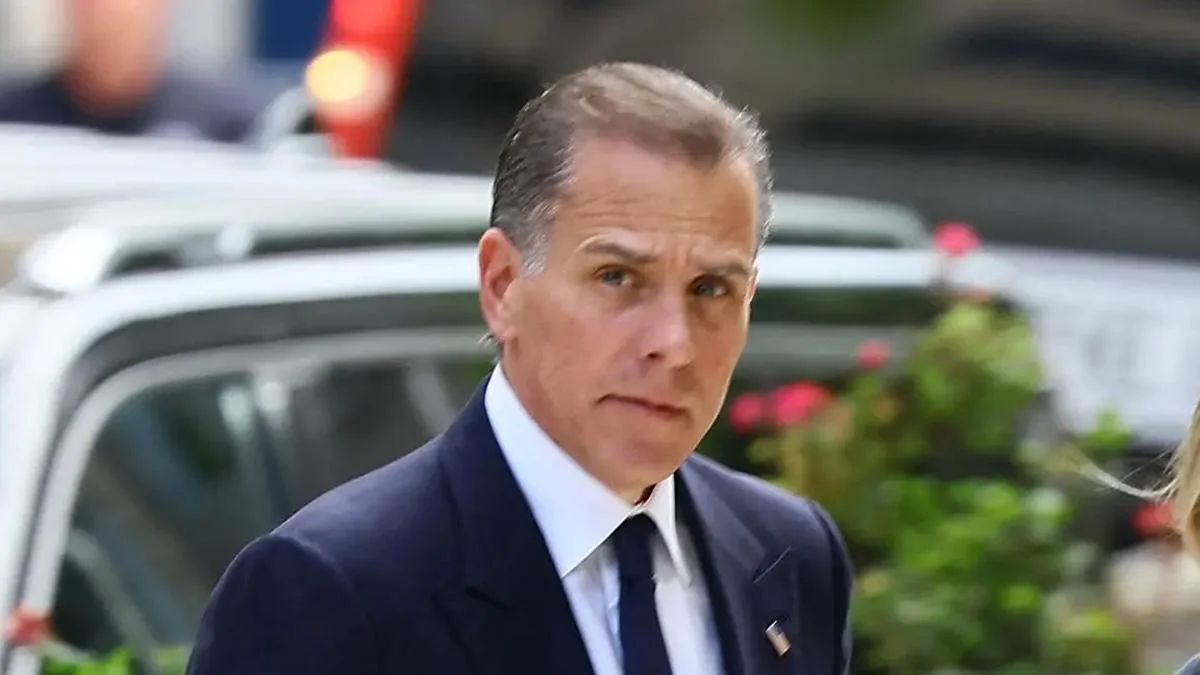 Hunter Biden 'Never Would Have Taken' Scandalous Photographs Found on Infamous Laptop 'in Daylight'