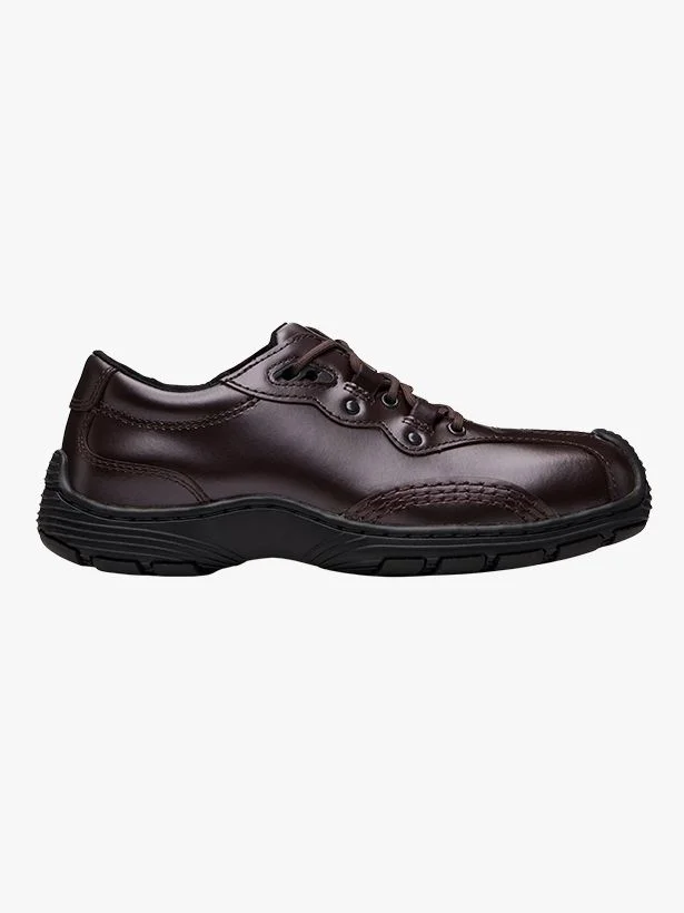 Image may contain Clothing Footwear Shoe and Sneaker