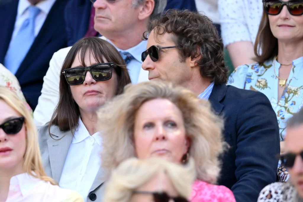 Image may contain Angela Thorne Alessandro Nivola Emily Mortimer Roland Rudd Accessories Sunglasses Glasses and Face