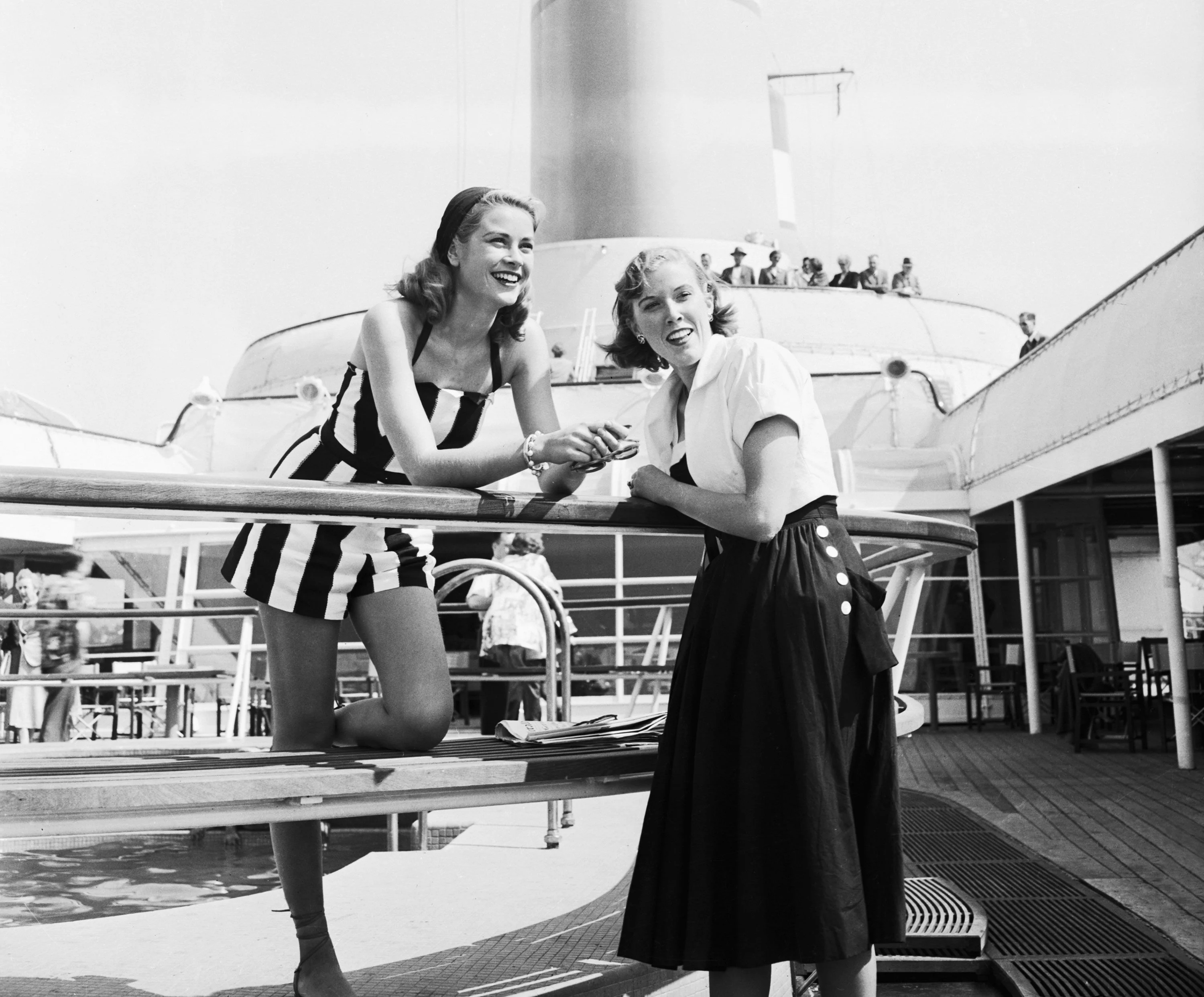 21 Nostalgic Photos of Grace Kelly, Princess of Monaco, in the Summer