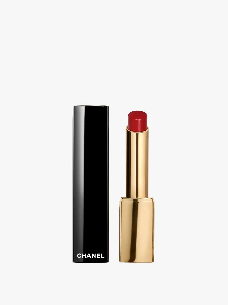 Image may contain: Cosmetics, and Lipstick