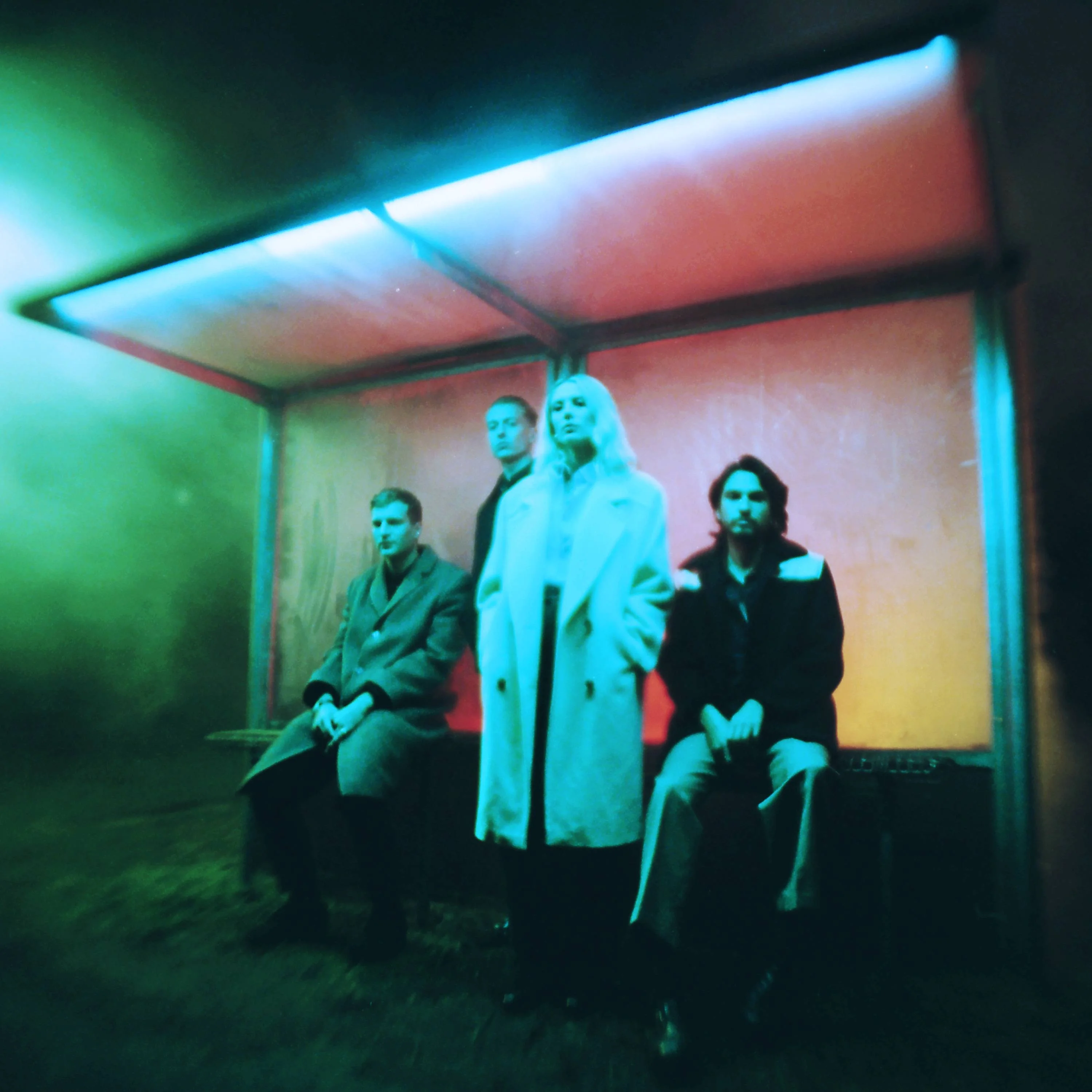 <strong>Wolf Alice - Blue Weekend</strong>