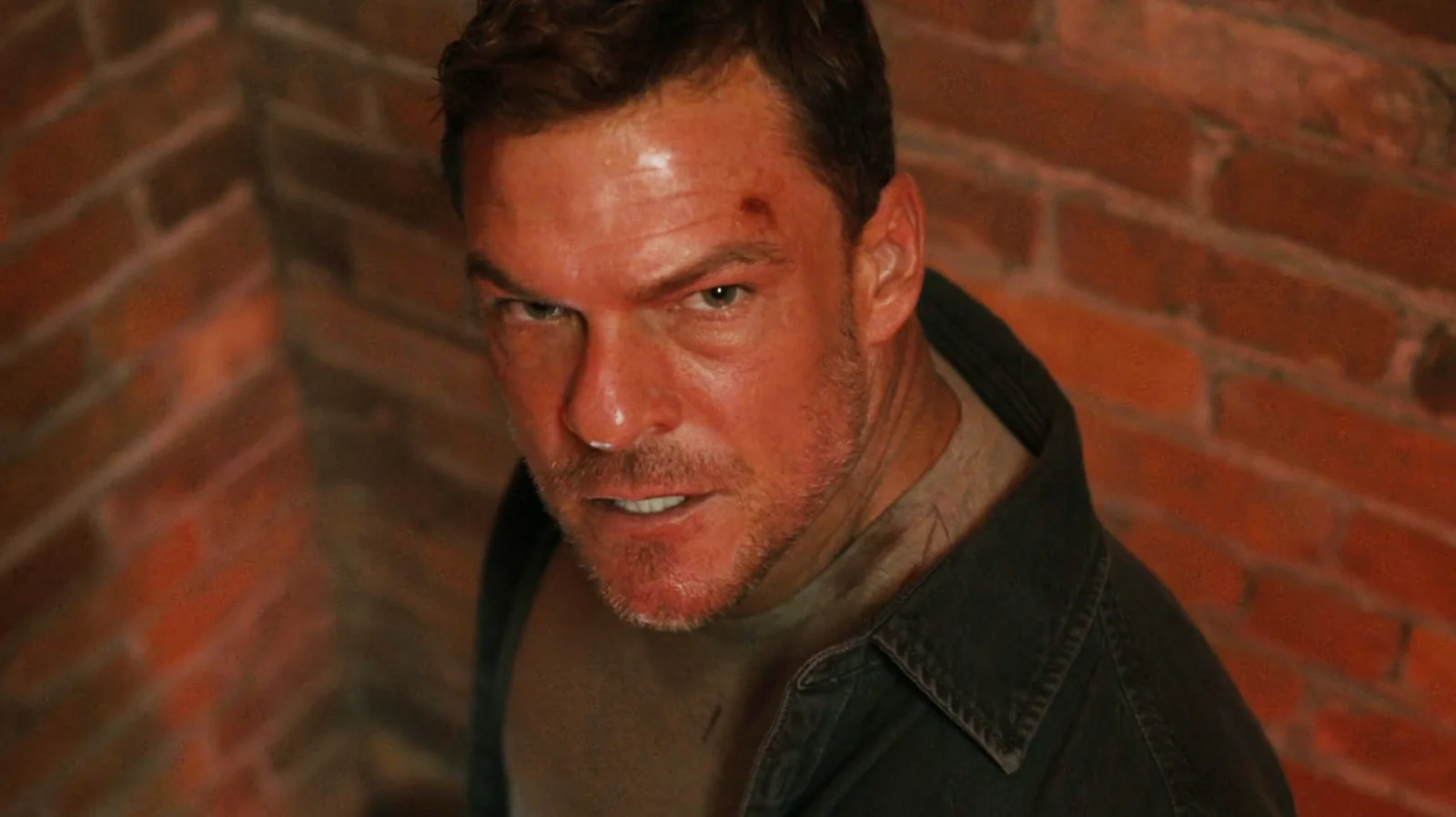 Reacher Season 4 Makes A Subtle Reference To The Book's Secret Villain