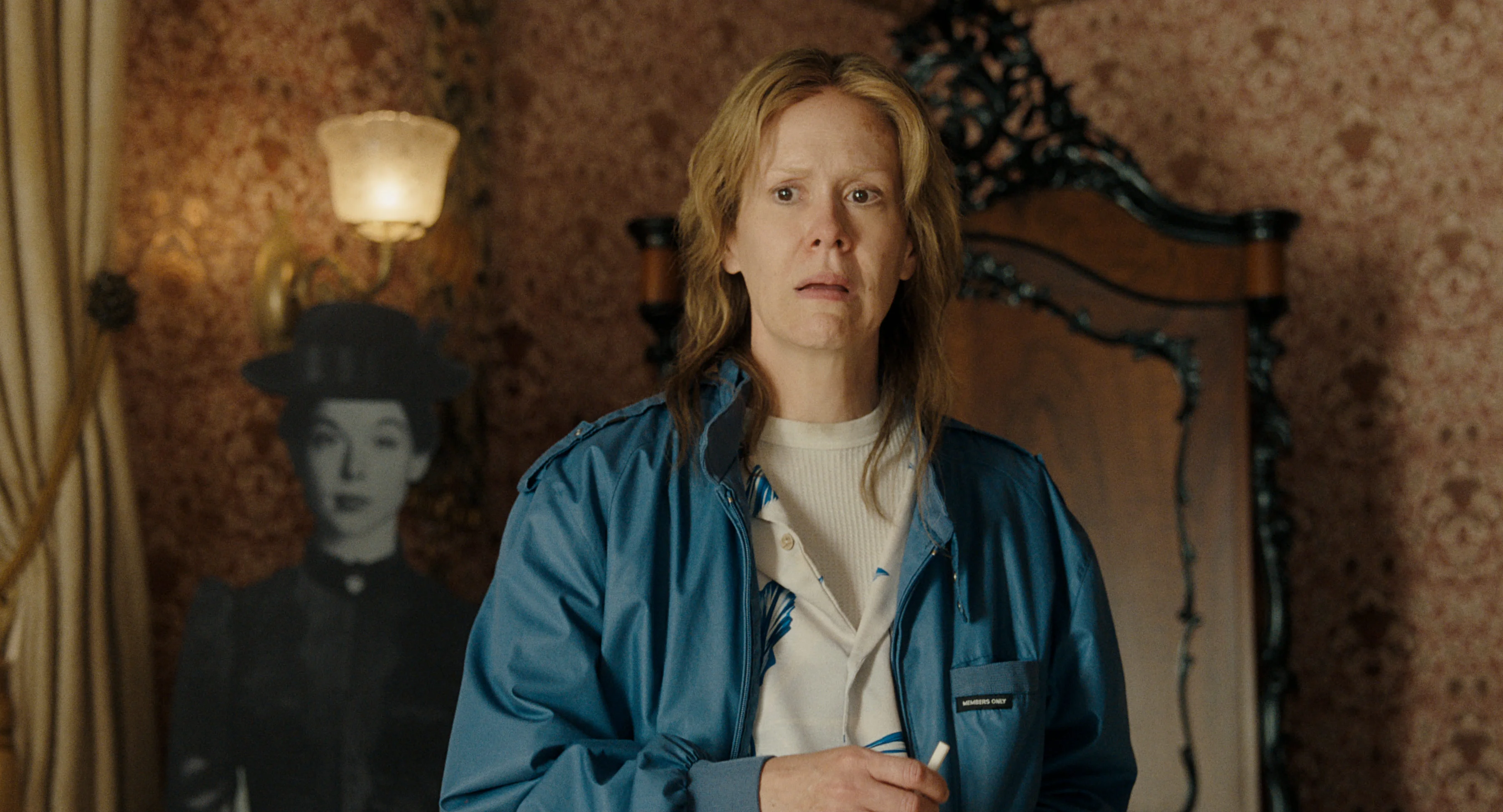 Monster The Lizzie Borden Story n S1 E6 00 02 45 13R