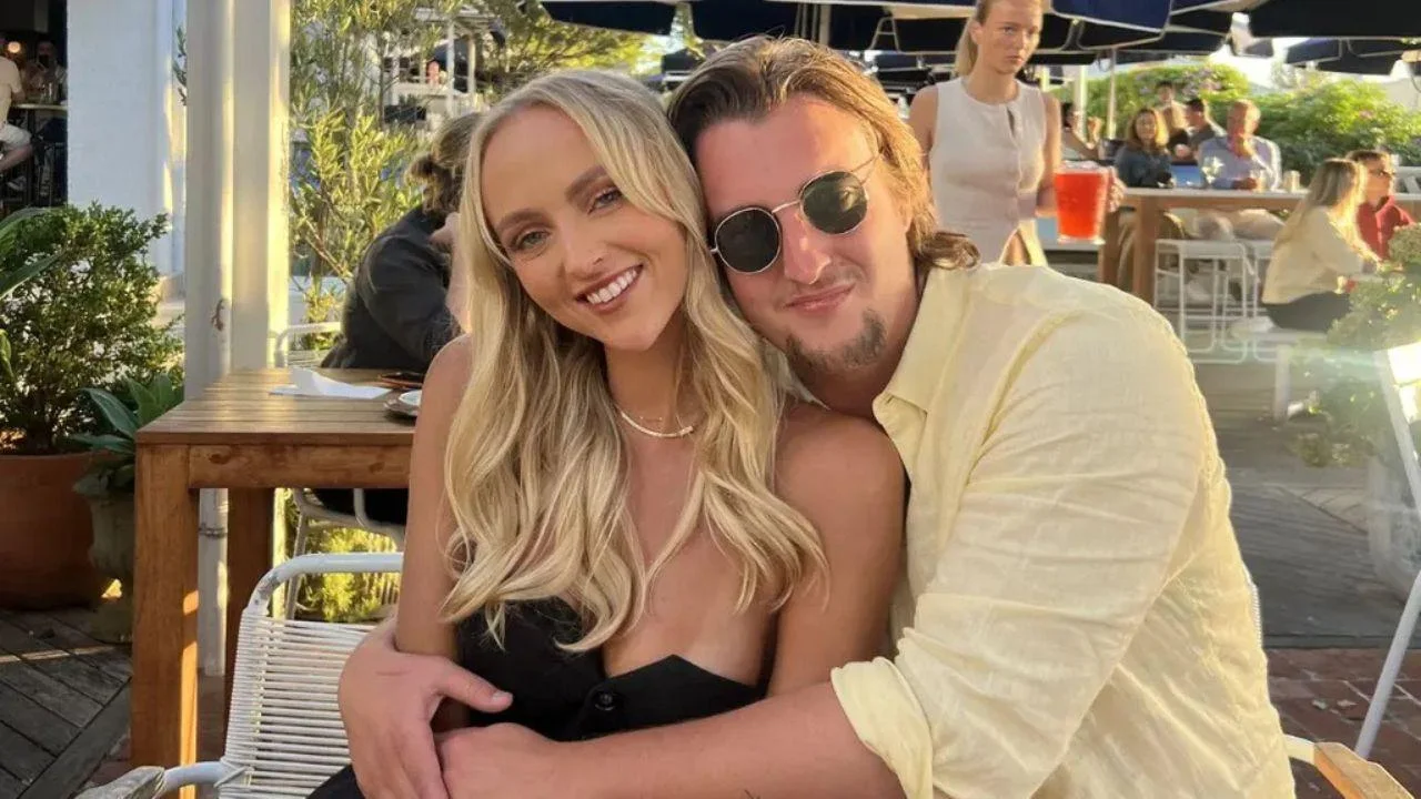 annie knight fiance henry brayshaw relationship wedding