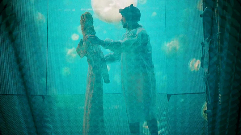 Ryland Grace (Ryan Gosling) dances with a mop dressed like a beautiful lady in Project Hail Mary