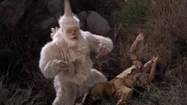 A mugato attacking Kirk on Star Trek