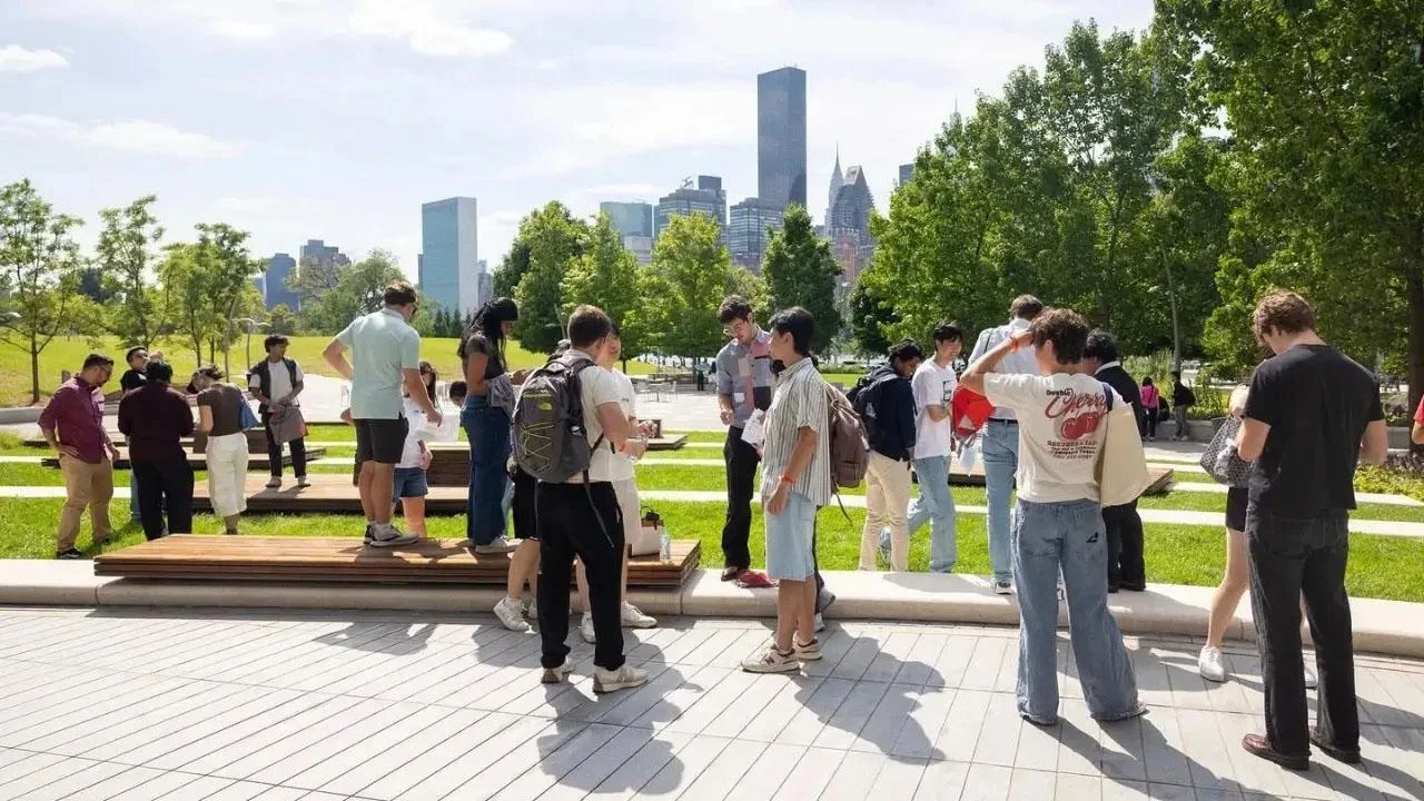 Image of students gathering in courtyard