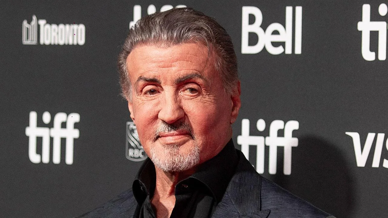 Image of Sylvester Stallone would eat cottage cheese and raw eggs to save money. 