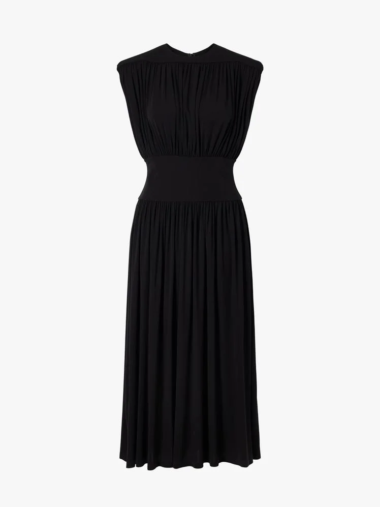 Image may contain: Clothing, Dress, Formal Wear, Adult, Person, Fashion, Gown, Evening Dress, Robe, and Skirt