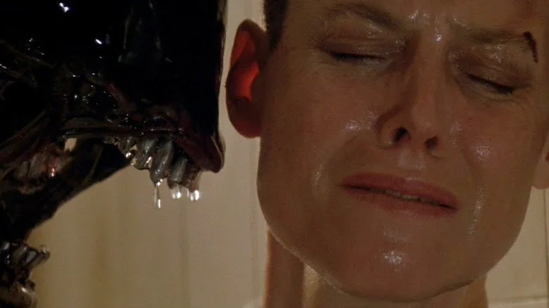 Ellen Ripley being threatened by a Xenomorph in Alien³
