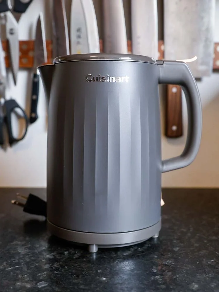 Cuisinart Soho electric kettle in gray