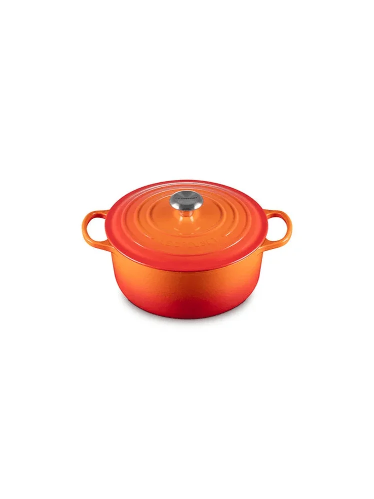 Le Creuset Signature Round Dutch Oven