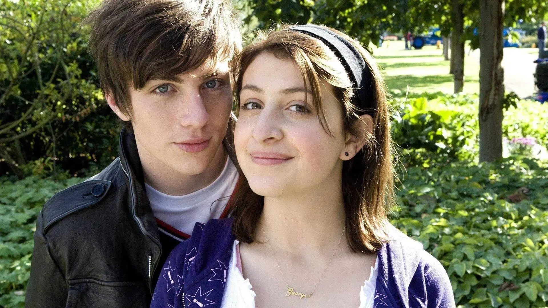 original cast of angus thongs perfect snogging original cast of angus thongs perfect snogging