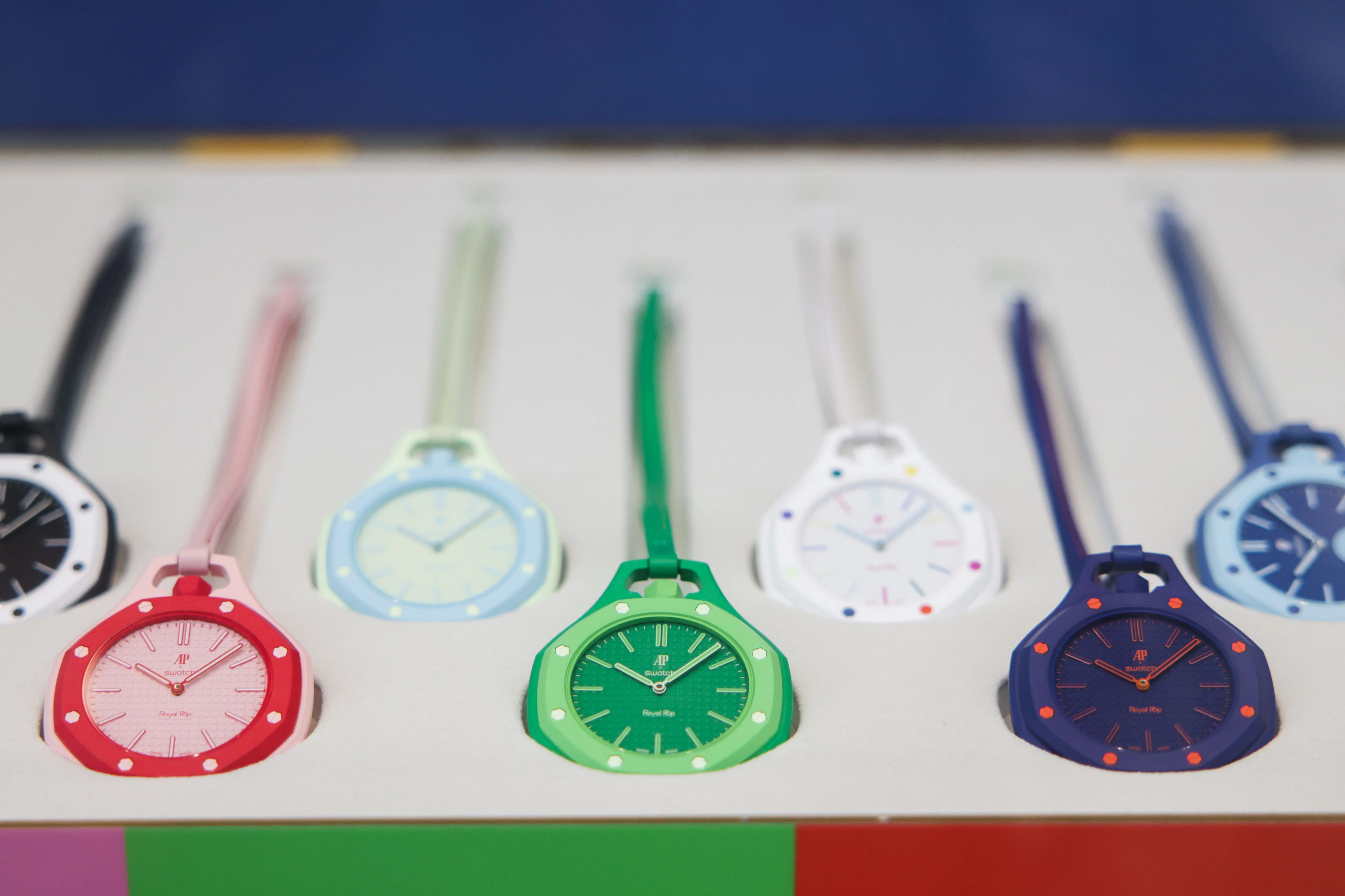 Securing Your Audemars Piguet x Swatch Royal Pop: A Guide